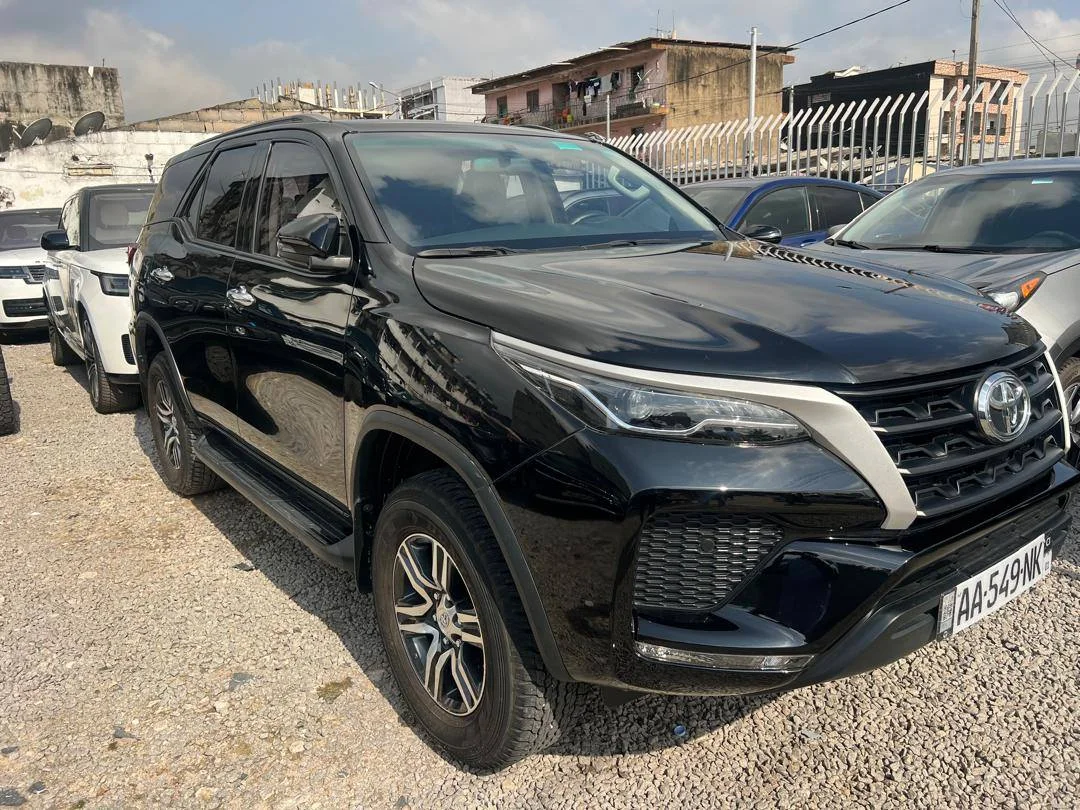 #PRIX : 35.000.000F TOYOTA FORTUNER FULL DE 2025
