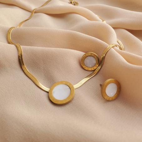 Collier en Acier Inoxydable avec Pendentif Rond
