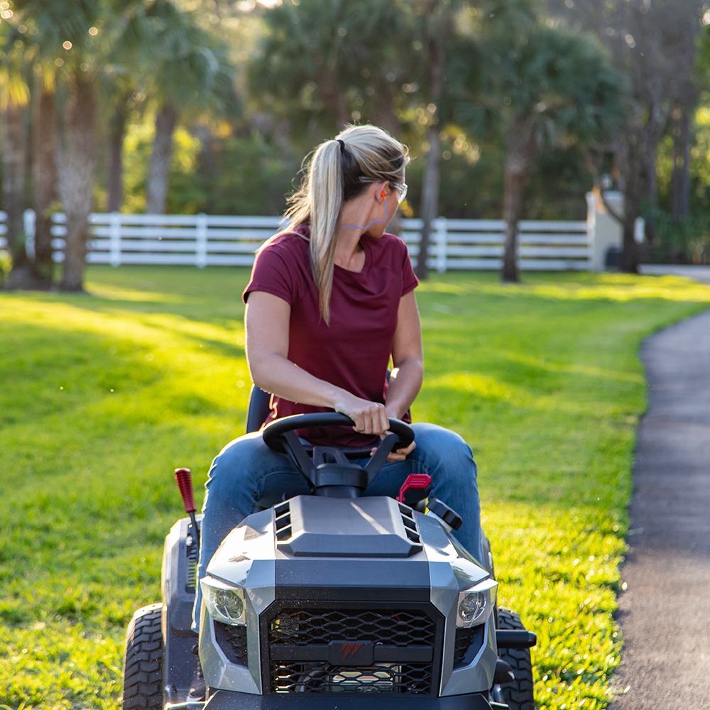 Murray MT200 42 in. 19.0 HP 540cc EX1900 Series Briggs and Stratton Engine Automatic Gas Riding Lawn Tractor Mower