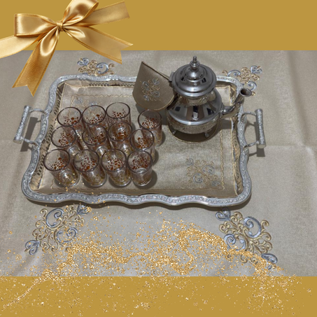 طقم راقٍ لتقديم الشاي مصنوع من الجلد شبه الطبيعي – تصميم أنيق ولمسة فاخرة.