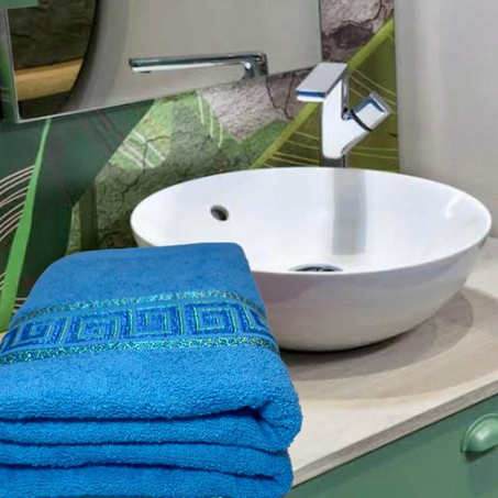 منشفة فاخرة بحجم كبير 170×90 سم ناعمة، ماصّة – ultra absorbante.