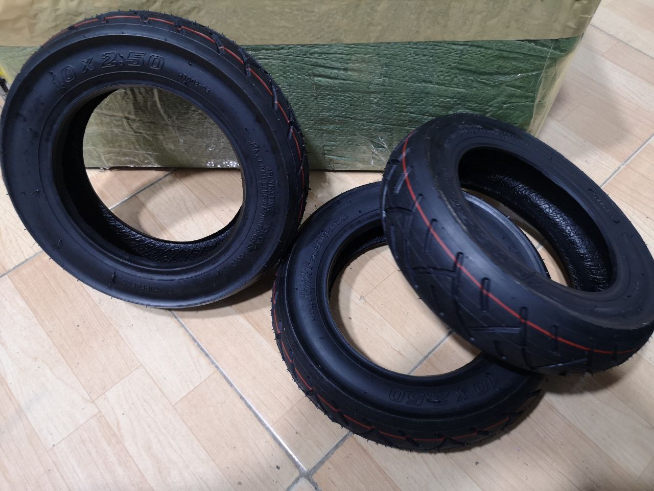 Pneus 10x2.50 Tublesse pour Kugoo M4, Lalux, SH
