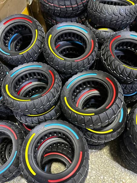 Pneu solid 8.5x3 pour vsset ….