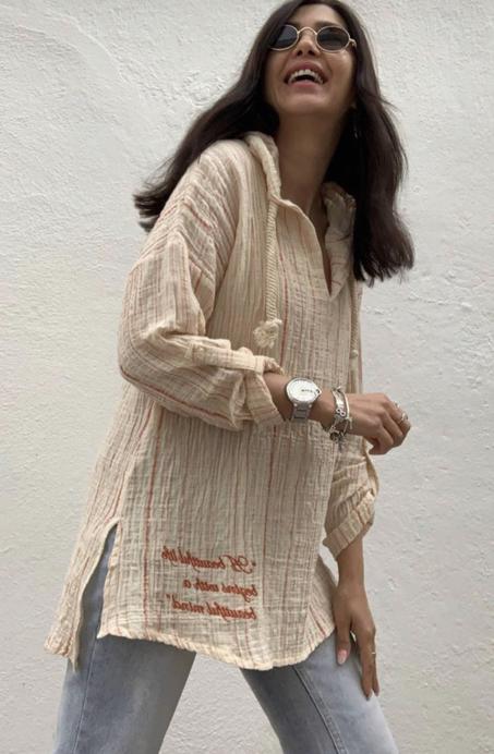 Chemise à capuche rayée