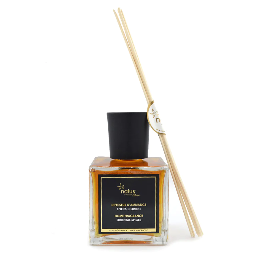 Diffuseur d'ambiance avec tiges