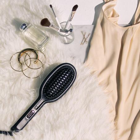 Hair Heating Comb / مشط حراري للشعر