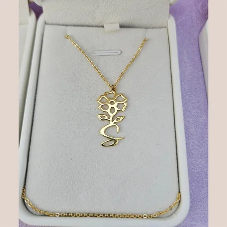 Collier Fleur avec Lettre Personnalisé