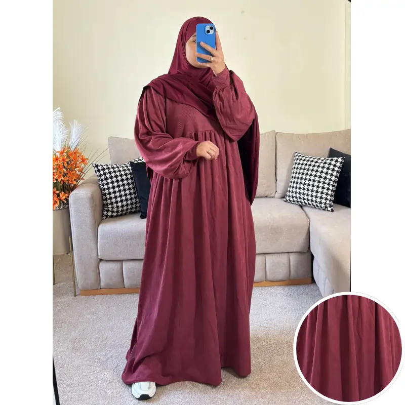 فستان ملك بثوب فودان قطيفة