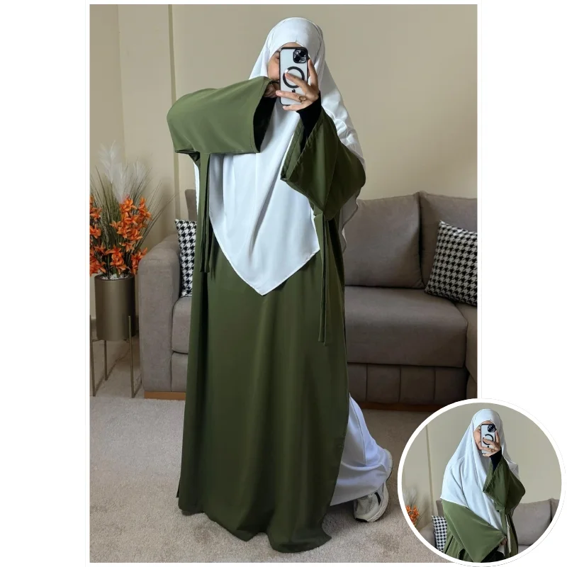 طقم عفة بثوب الكريب الممتاز