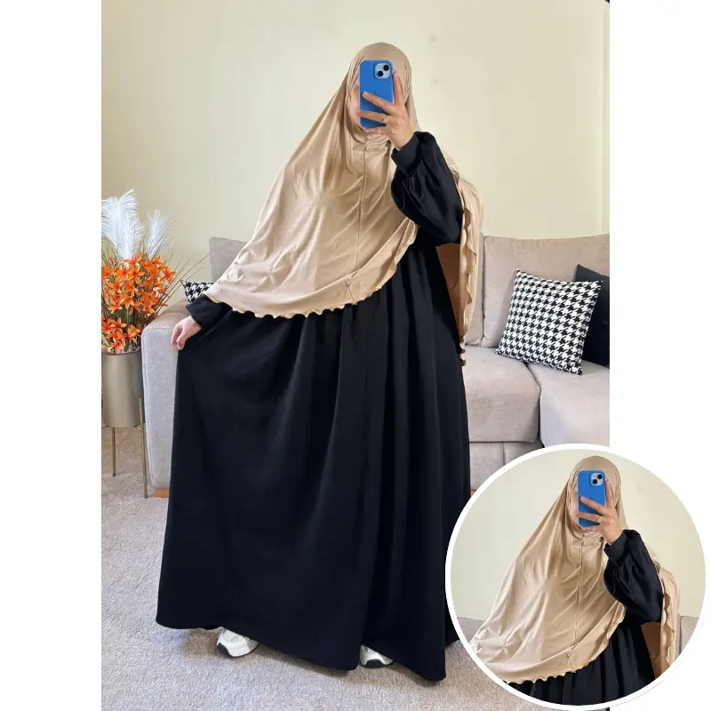 طقم فستان ملك من القطيفة الفاخرة مع حجاب لكرا