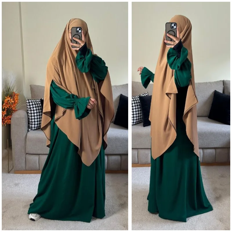 طقم أميرة بثوب الكريب الممتاز