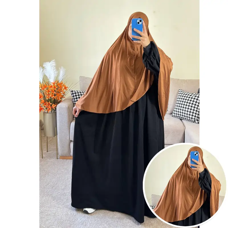 طقم فستان ملك من القطيفة الفاخرة مع حجاب لكرا