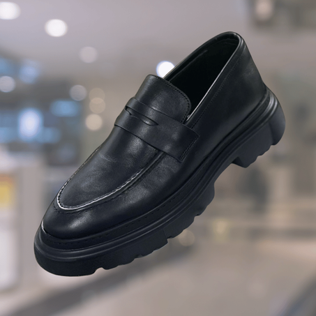 حذاء جلدي أنيق