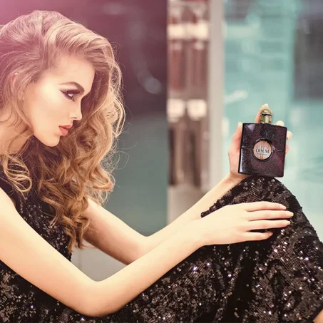 إيف سان لورلان بلاك اوبيوم