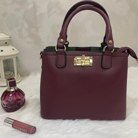 حقيبة النسائية فيفيان العصرية