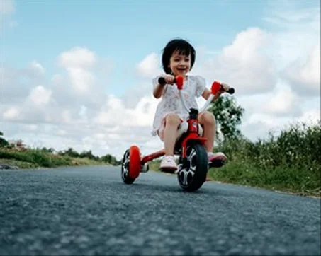 TRICYCLES, ET VÉLOS