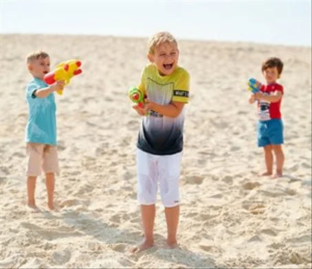 JEUX D'EAU ET DE PLAGE