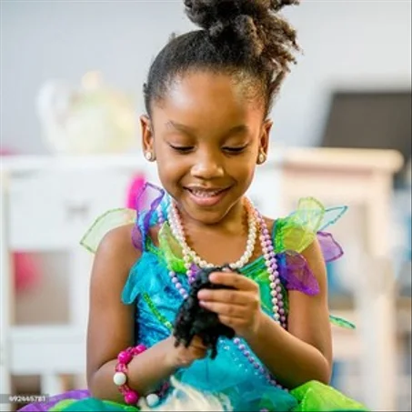 ACCESSOIRES POUR POUPONS ET POUPÉES