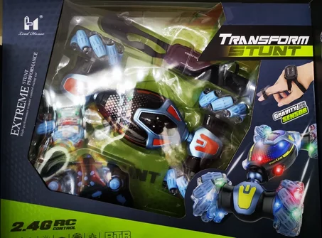 VOITURE AVEC BRACELET