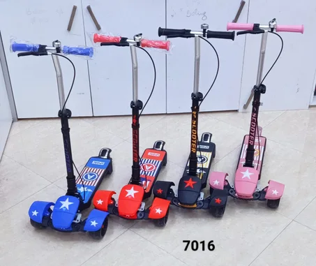 TROTINETTE 3 ROUES CAPTAIN AMERICA