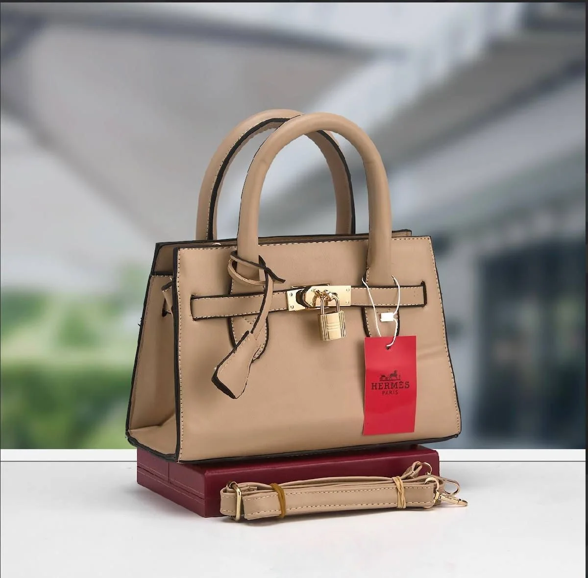 Sac Hermès Classique – Style et Distinction
