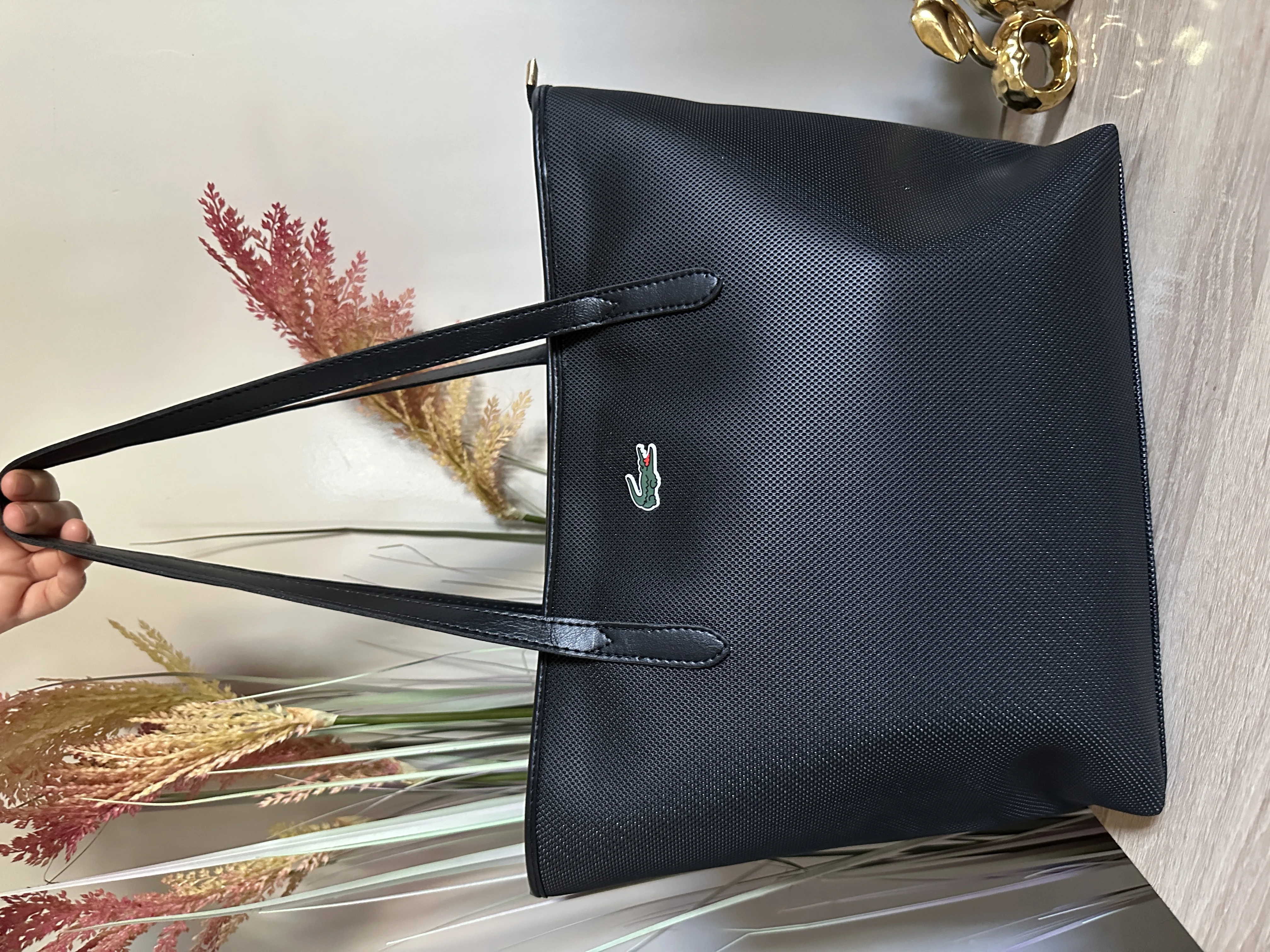 Sac Lacoste Femme – Chic et Authentique