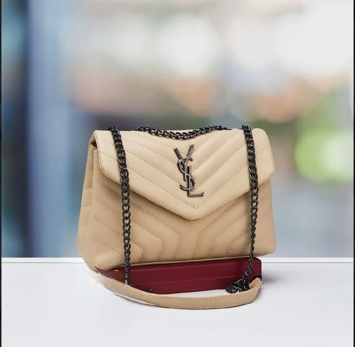Sac à Main YSL – Chic et Sophistiqué