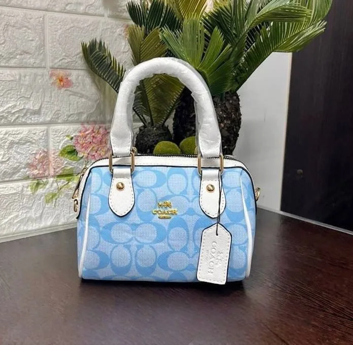 Mini Coach Sac – Élégance au Quotidien