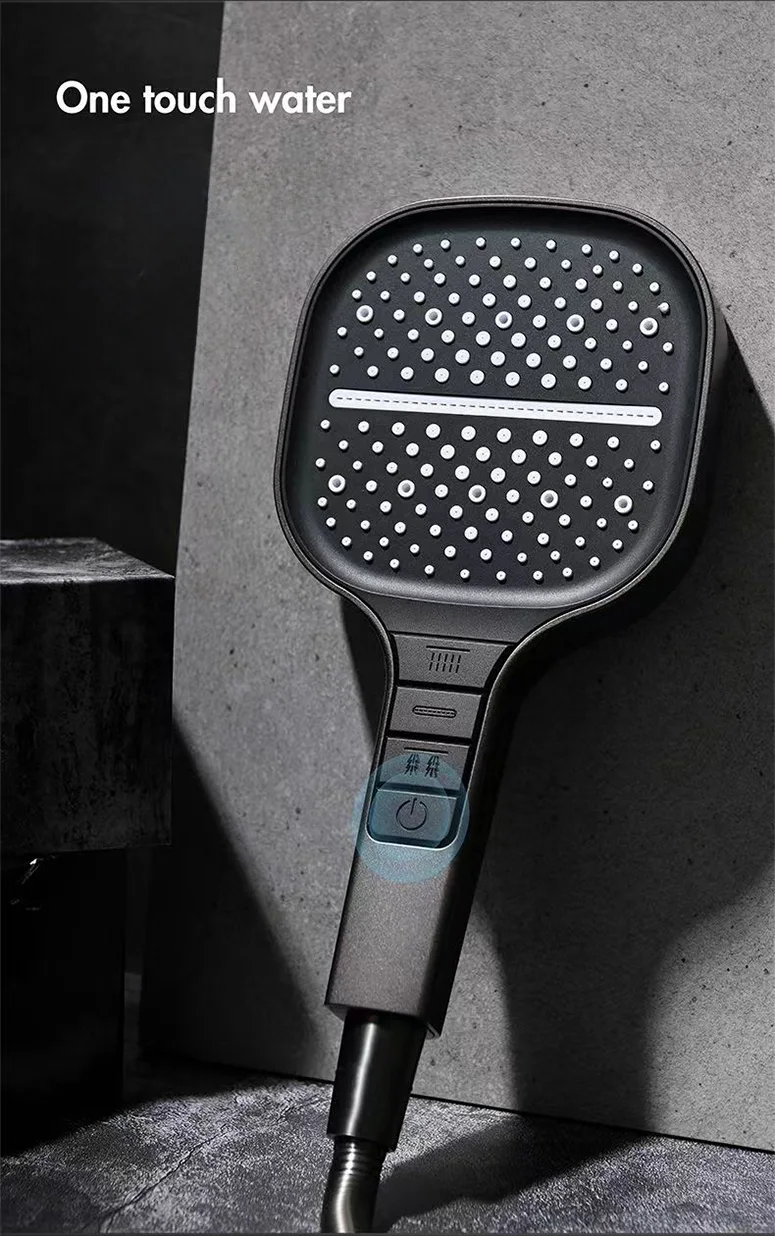 L’art de la douche céleste - فنّ الدُشّ السماوي