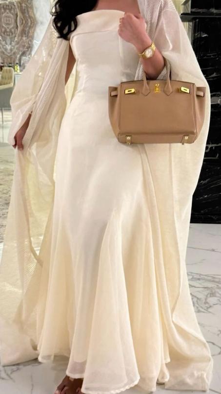 أنوثة شرقية