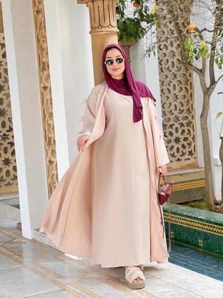 عباية راقية مكونة من قطعتين