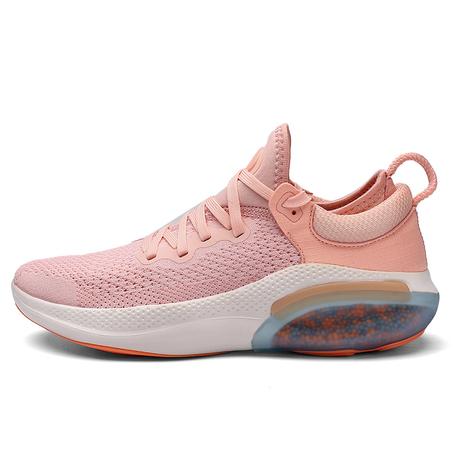 حذاء وردي Fly-One