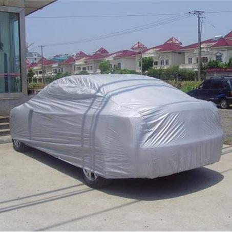 غطاء السيارة