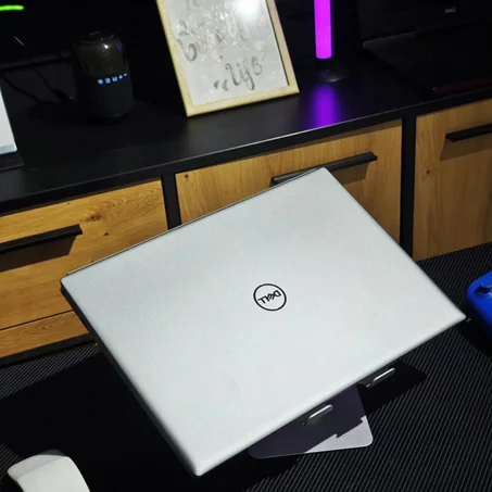 Dell Vostro 5620 – Core i7 12ᵉ Gén 16-512