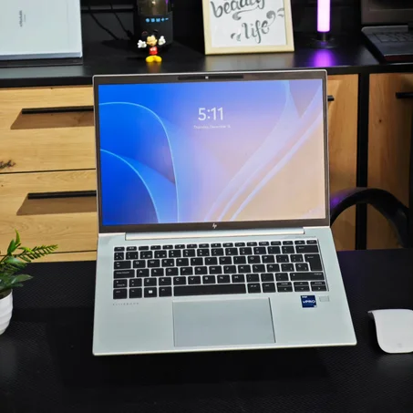 HP EliteBook 840 G10 – i5 13ᵉ Gen –16 Go DDR5 – 256 Go SSD