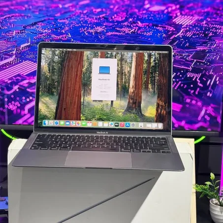 MacBook Air M1 – 16 Go – MDM   16 Go | 256 SSD