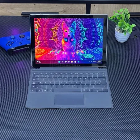 Microsoft Surface Pro 5 (Modèle 1796) – L’Hybride 2-en-1 i5