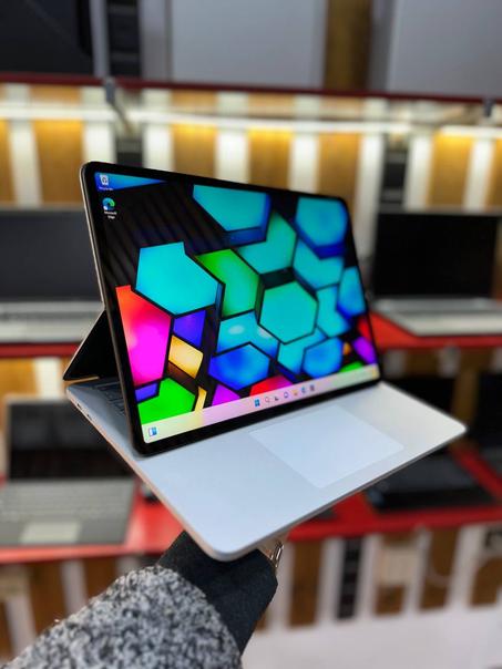 Surface Laptop Studio WORKSTATION  👑  NVIDIA RTX 3050 Ti  I7-11th — 32 Ram / 1To Ssd