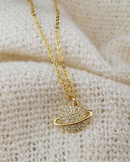 سلسال زحل الذهبي