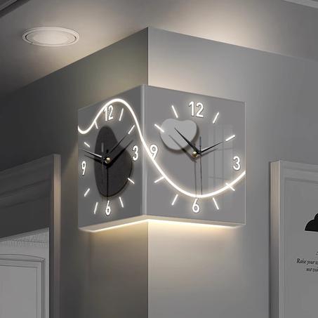 ساعة الحائط LED الفاخرة