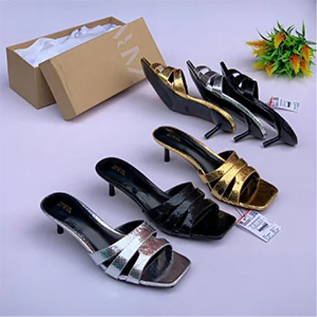 Chaussures Femmes