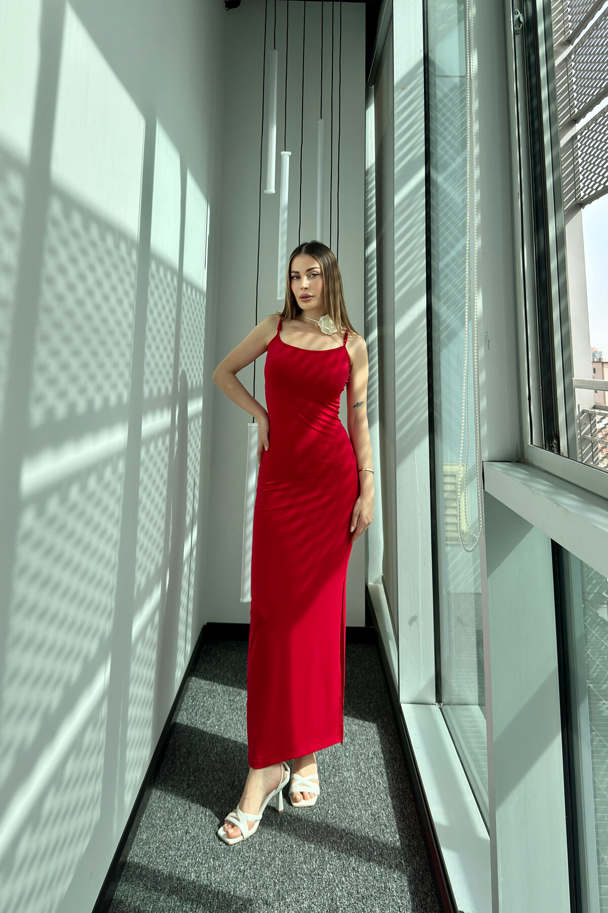 Robe a Brettelle ZARA