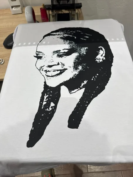 Riri t-shirt