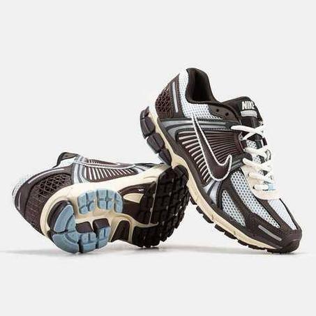 Zoom Vomero 5 Earth Fossil