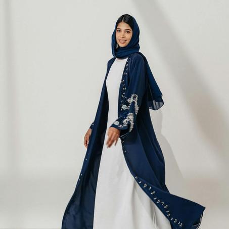 Abayas-العبايات