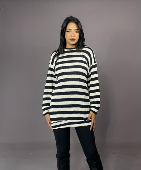 Pull rayé noir et blanc