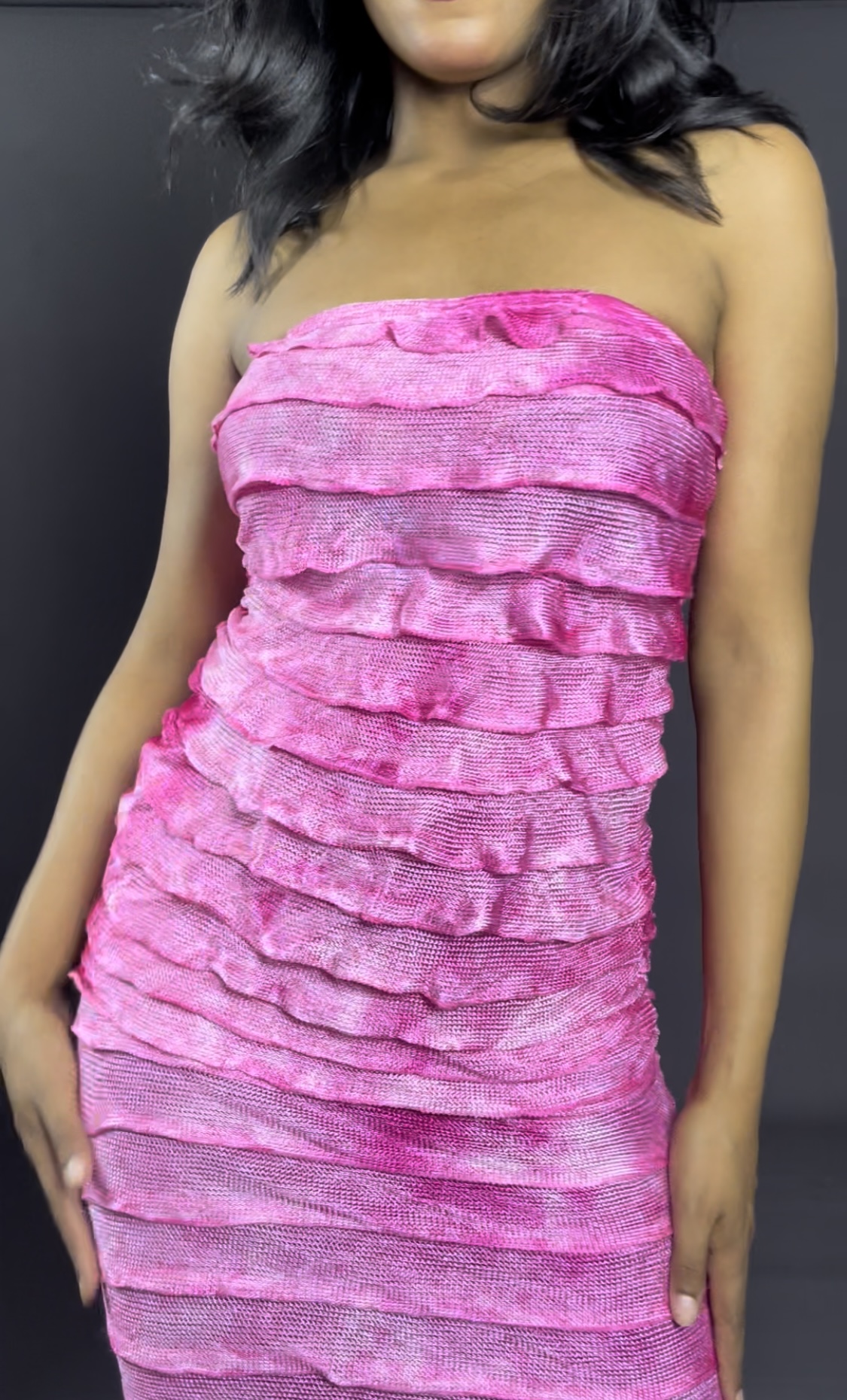 Robe moulante à volants en rose ombré