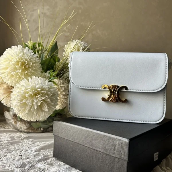 Sac bandoulière Celine Triomphe Teen en cuir