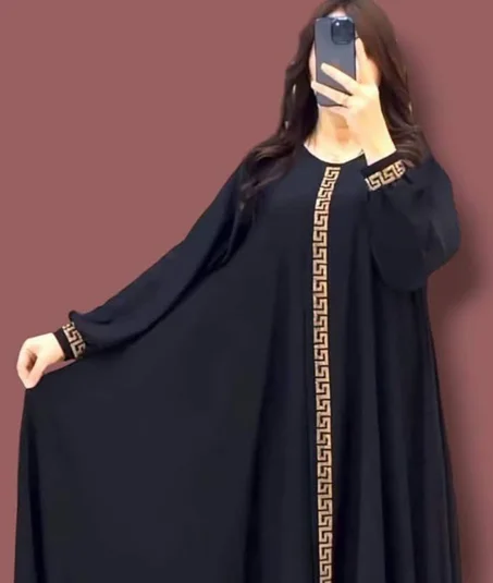 عباية "الأميرة" الراقية بالسنسلة ومرصعة بليزستراس (مع الشال ديالها) ✨