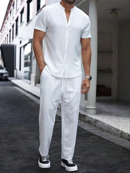 ملابس للرجال